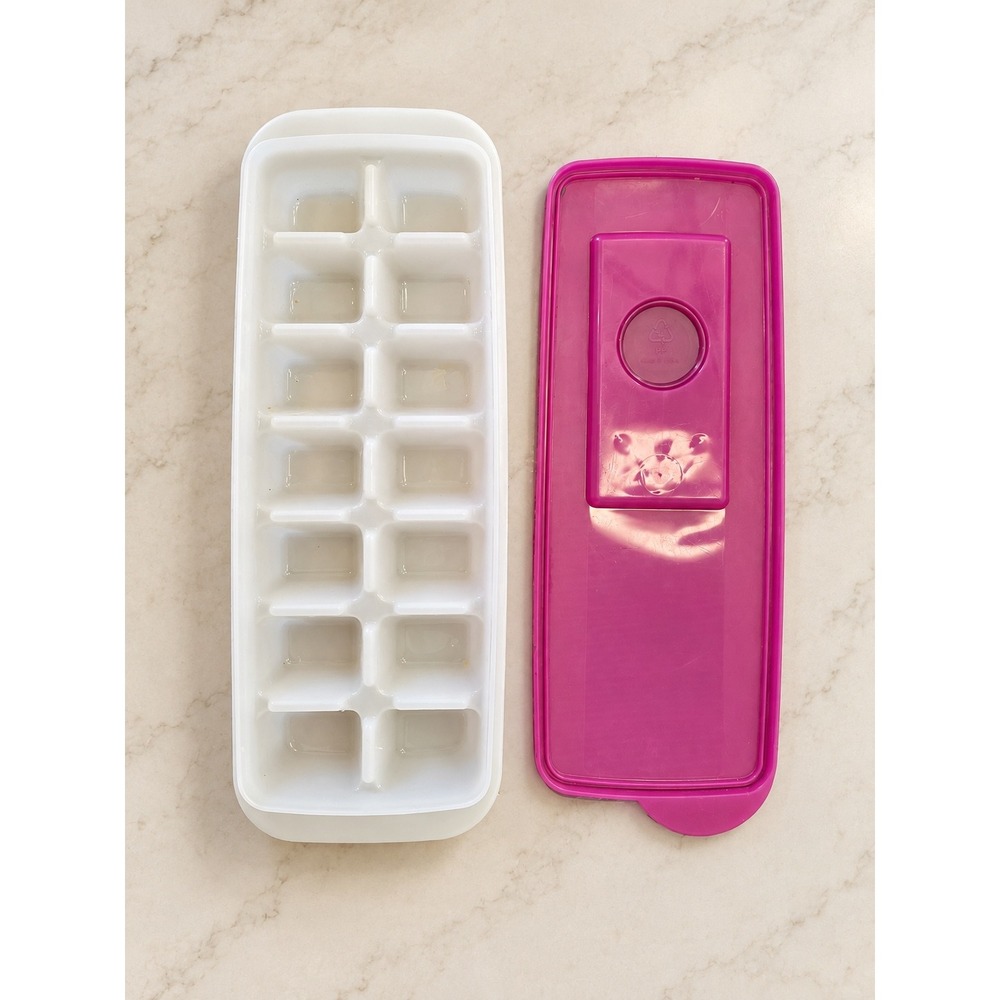 Vintage 1990s Tupperware Fresh 'N Pure Ice Cube Tray with Raspberry Pink Lid